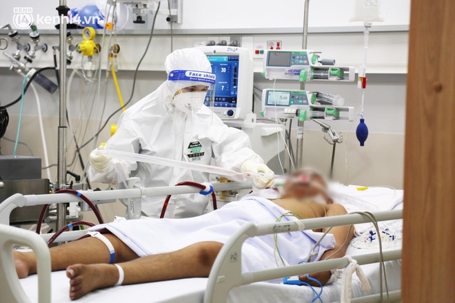 Nỗi lòng của bác sĩ 91 đi chống dịch từ Đà Nẵng, Bắc Giang đến TP.HCM: 2 cái sinh nhật của con qua rồi, tôi đều thất hứa với nó...-2