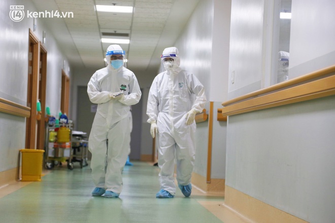 Nỗi lòng của bác sĩ 91 đi chống dịch từ Đà Nẵng, Bắc Giang đến TP.HCM: 2 cái sinh nhật của con qua rồi, tôi đều thất hứa với nó...-7