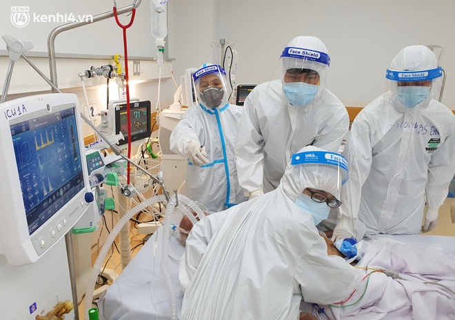 Nỗi lòng của bác sĩ 91 đi chống dịch từ Đà Nẵng, Bắc Giang đến TP.HCM: 2 cái sinh nhật của con qua rồi, tôi đều thất hứa với nó...-9