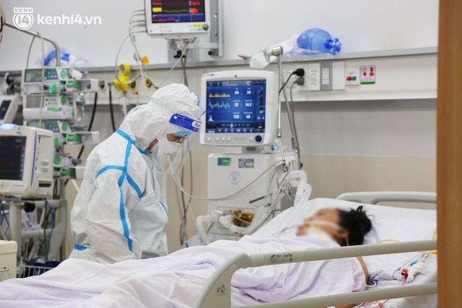 Nỗi lòng của bác sĩ 91 đi chống dịch từ Đà Nẵng, Bắc Giang đến TP.HCM: 2 cái sinh nhật của con qua rồi, tôi đều thất hứa với nó...-17