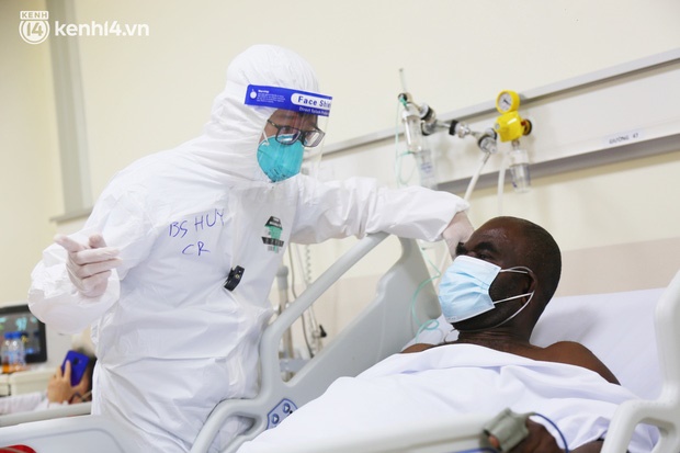 Nỗi lòng của bác sĩ 91 đi chống dịch từ Đà Nẵng, Bắc Giang đến TP.HCM: 2 cái sinh nhật của con qua rồi, tôi đều thất hứa với nó...-19