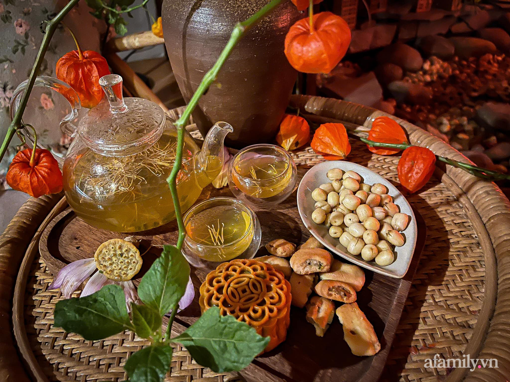 Phòng ngủ lung linh rực rỡ sắc màu Trung thu nhờ bàn tay khéo decor của cô gái Hà Nội-11