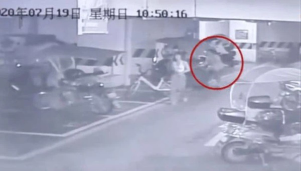 Con gái đột ngột mất tích, mẹ nghi ngờ hành động kỳ quặc của con rể và sự thật từ đoạn băng ghi hình để lại nỗi kinh hoàng-4