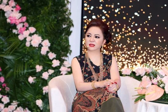 CEO Đại Nam nói Thủy Tiên - Công Vinh có 
