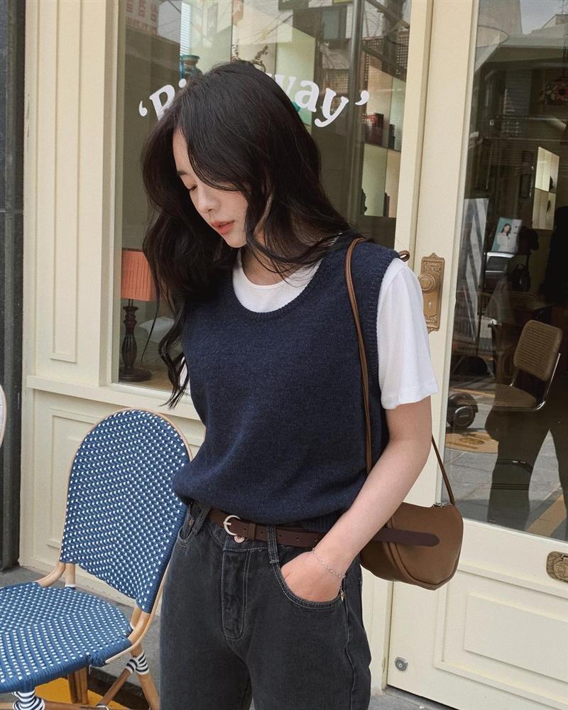 5 gam màu trang phục tôn da sáng bật tông, mặc lên còn sang xịn mịn như diện đồ hiệu-4