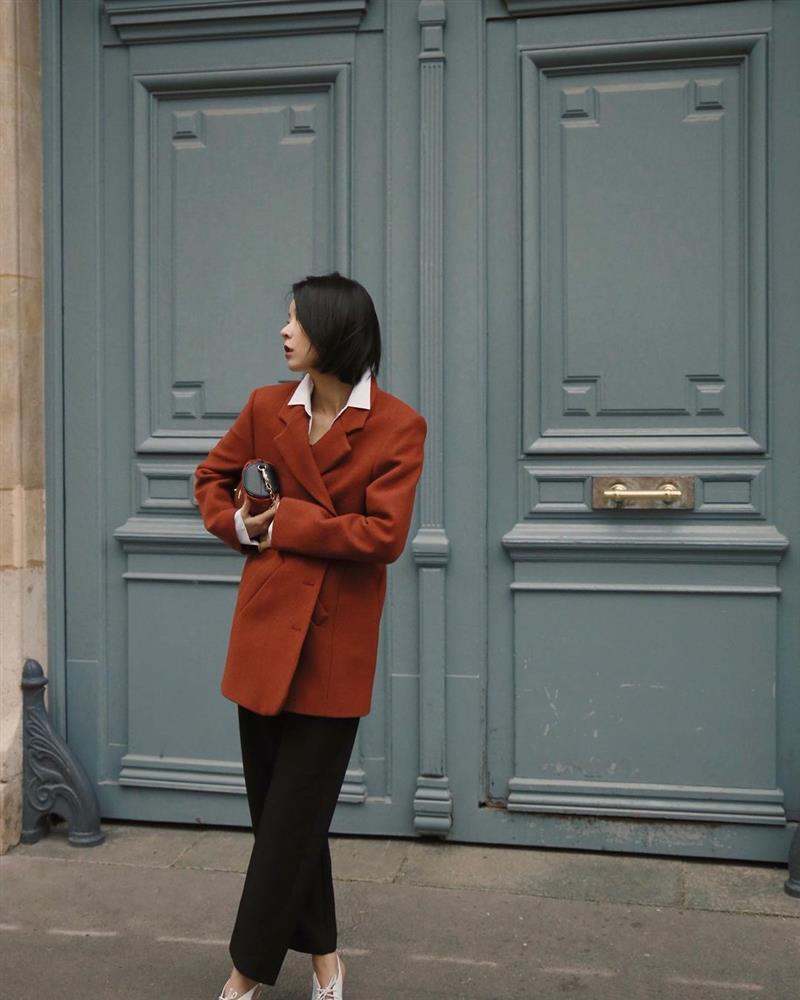 5 gam màu trang phục tôn da sáng bật tông, mặc lên còn sang xịn mịn như diện đồ hiệu-15