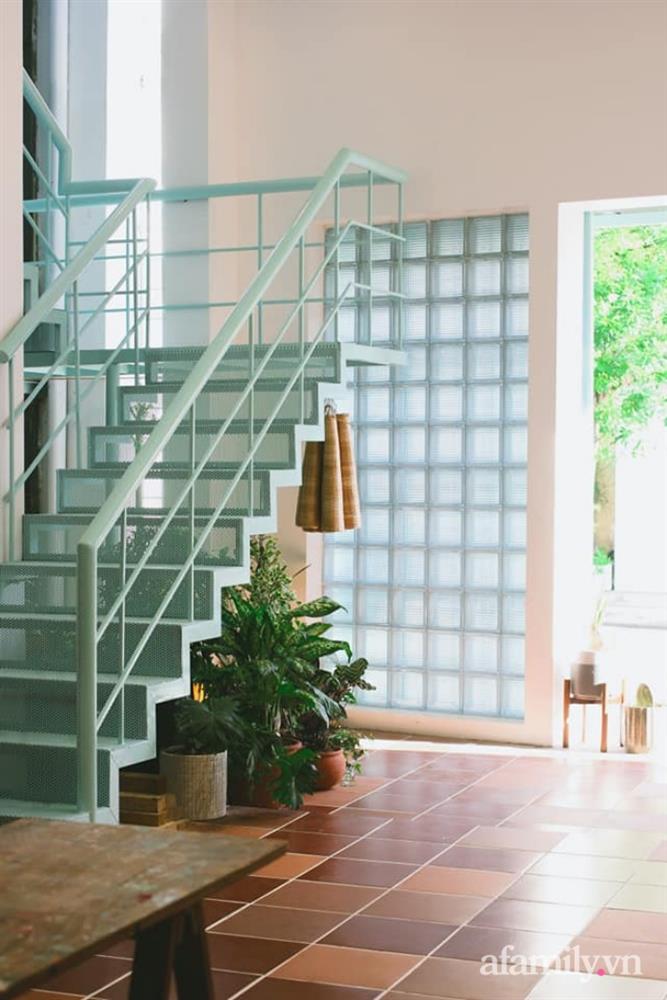 Nhà phố 60m² cải tạo đẹp ấn tượng của vợ chồng giáo viên mỹ thuật ở Hải Phòng-11