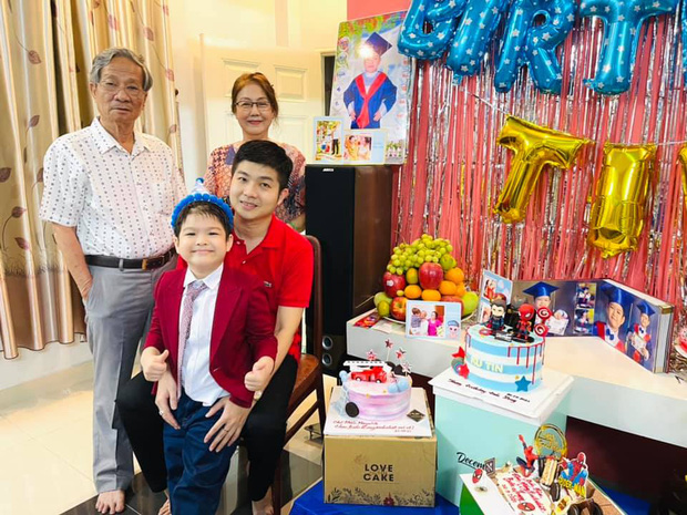 Động thái của chồng cũ Nhật Kim Anh giữa lúc nữ ca sĩ đăng clip bật khóc khi chưa thể đón con trai về sống cùng-2