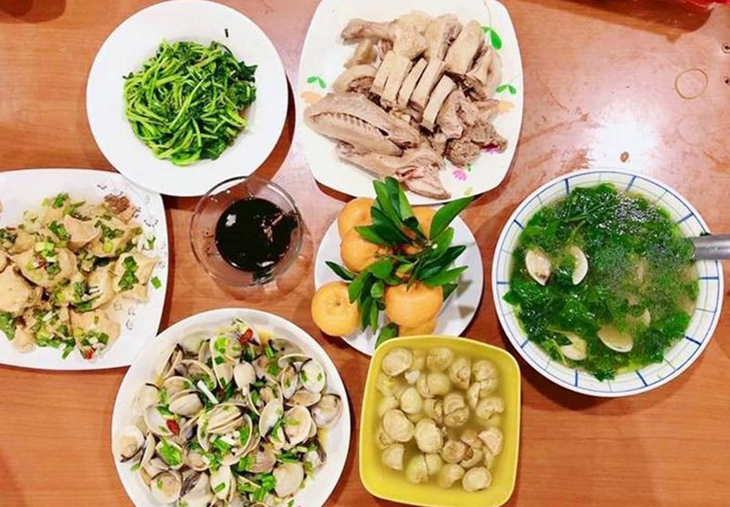 Về ngoại nhưng liên tục chỉ nằm chờ cơm, em chồng mỉa mai chị dâu: Chuột sa chĩnh gạo chắc bố mẹ mừng lắm”-1