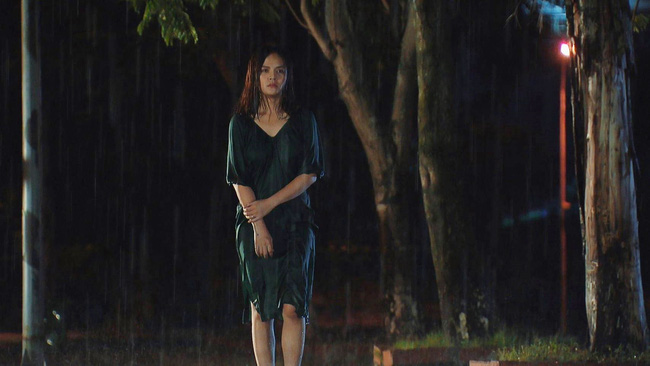 Hương vị tình thân: Thy đi cấp cứu, lộ quá khứ từng lén giúp Phi tiền chữa bệnh cho anh trai-1