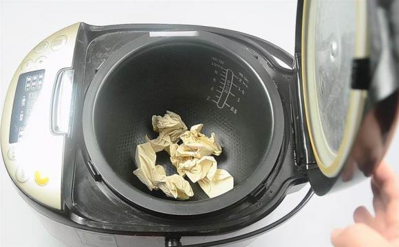 Khi bán phế liệu, hãy giữ lại nồi cơm điện đã cũ, bởi nó còn rất nhiều giá trị”, biết sớm kẻo tiền mất tật mang!-2