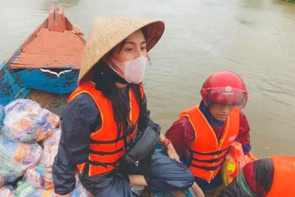 Thủy Tiên và những lần nude phản cảm gây rúng động MXH-10