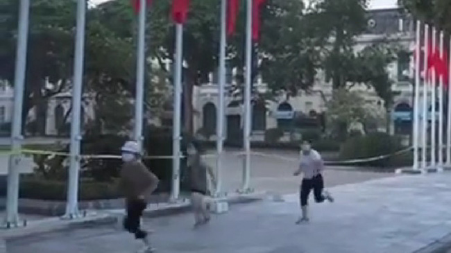 Hà Nội: 4 phụ nữ tập thể dục bất chấp giãn cách tốc biến khi thấy công an và cái kết 8 triệu đồng-1