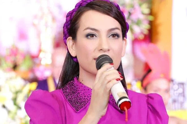 Các con Phi Nhung cầu cứu giữa lúc sức khoẻ mẹ chuyển biến xấu, vợ cũ Bằng Kiều xót xa hứa 1 điều!-7