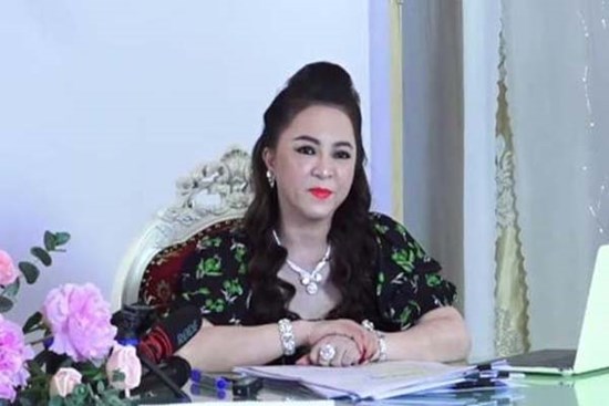 Công an xác minh đơn của nghệ sĩ tố cáo bà Nguyễn Phương Hằng