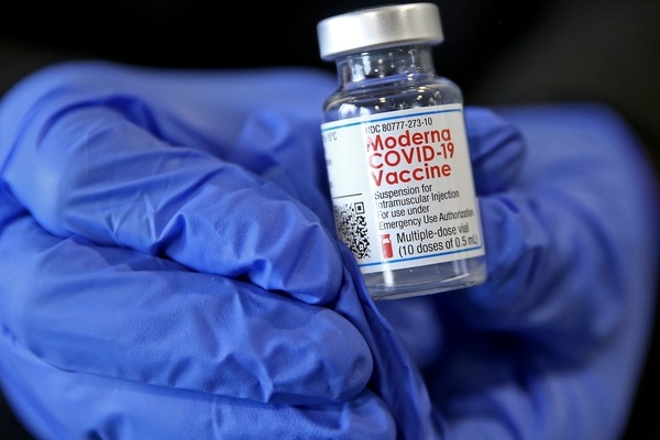 Phát hiện mới về kháng thể của vaccine Moderna-1