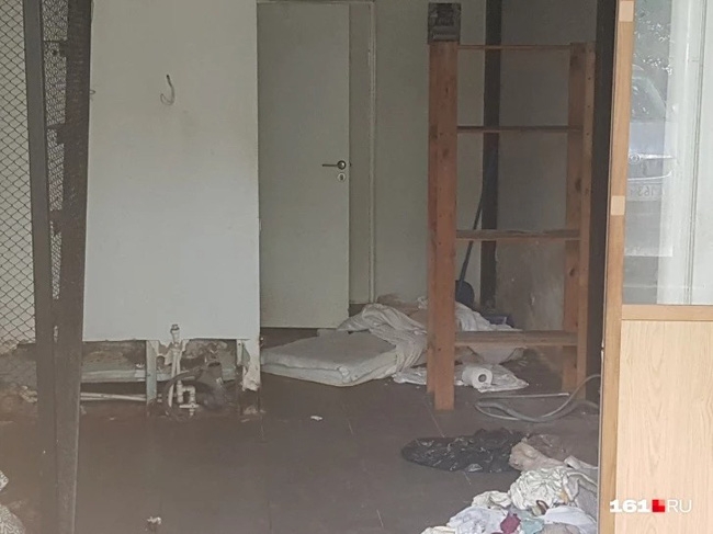 Nữ kiến trúc sư chết lõa thể cùng con gái 1 tuổi trong căn hộ, cảnh tượng sau cánh cửa khiến cảnh sát cũng phát hoảng-3