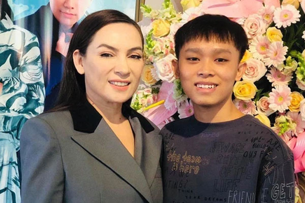 Vợ cũ Bằng Kiều: Phi Nhung đã trở nặng, bác sĩ nói với con gái gia đình nên chuẩn bị tinh thần-7