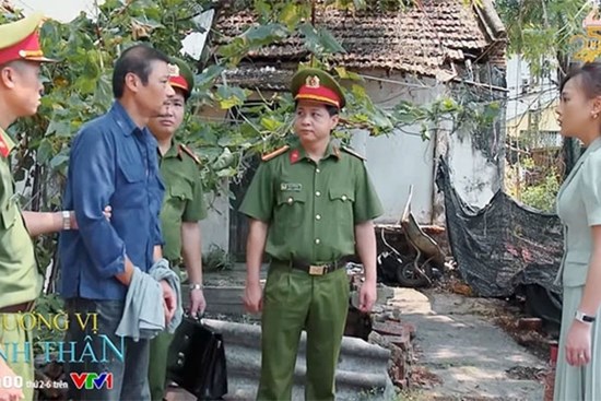 Hương vị tình thân tập 42: Ông Sinh bị bắt vì giết chủ nhà, Dũng được bố đẻ cho thừa kế tài sản kếch xù