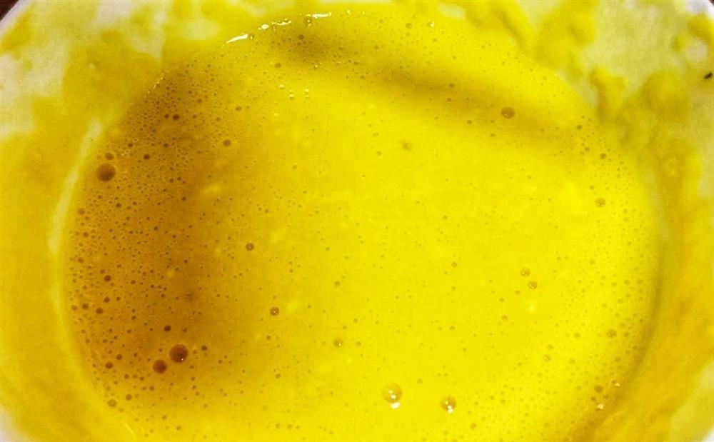 Mách bạn cách làm món khoai lang tím cuộn trứng vừa thơm vừa bổ dưỡng lại đẹp mắt-4