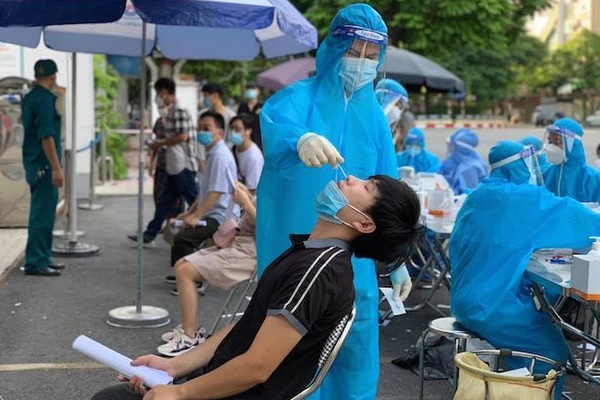 Trưa 24/9, Hà Nội thêm 4 ca mắc Covid-19, 2 ca liên quan ổ dịch Long Biên-1