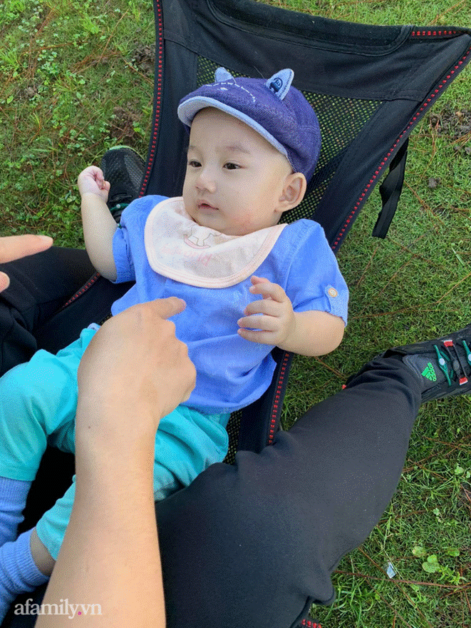 Bé trai vừa ra đời đen thùi lùi như Bao Công làm mẹ suýt ngất, 2 năm sau diện mạo khiến bao người xỉu up xỉu down-8