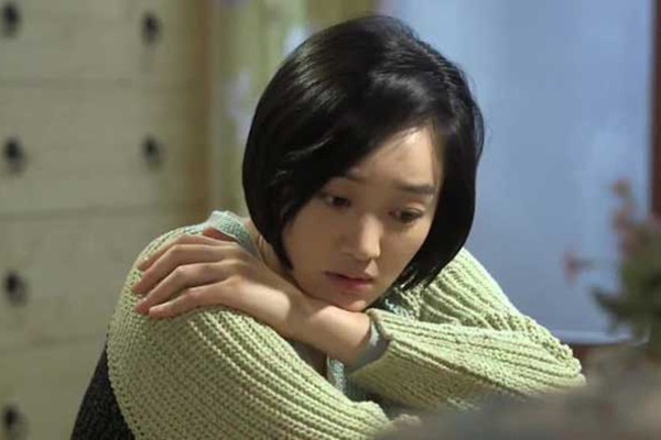 Lúc bệnh nặng mới phát hiện bí mật chồng giấu kín hơn 20 năm-2