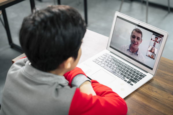 Trường quốc tế Mỹ trực tuyến tặng 100 suất học bổng trị giá 2,4 tỷ đồng-2