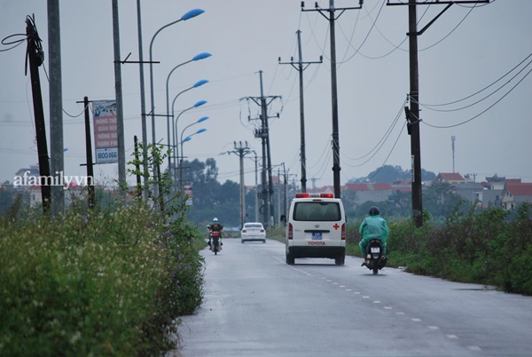 Hà Nội: Lập chốt kiểm soát lối vào nhà công nhân xây dựng tử vong vì tai nạn xét nghiệm dương tính SARS-CoV-2-8