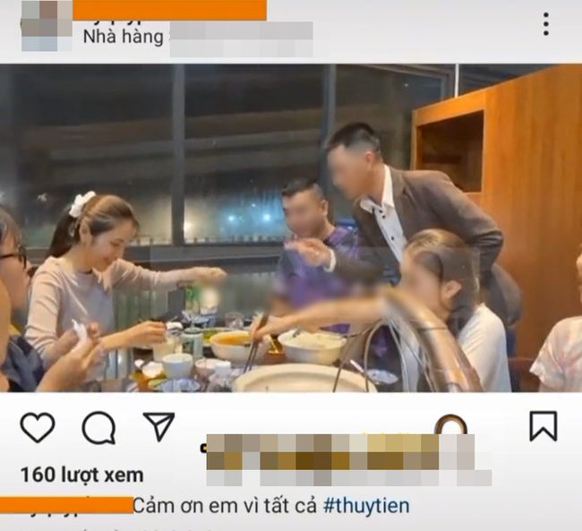 Xôn xao clip Thủy Tiên đi ăn uống sang chảnh trong lúc làm từ thiện miền Trung-1