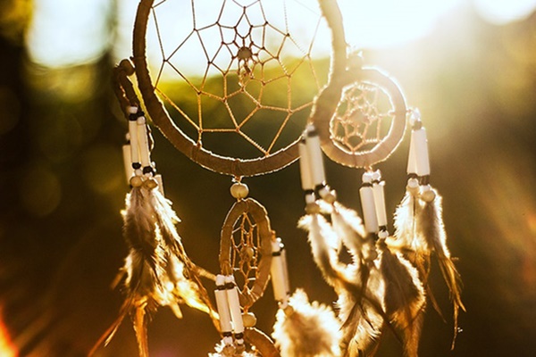 Chuyện sởn tóc gáy về nữ luật sư có khả năng phi thường: Tìm đồ vật bằng trực giác, lần ra dấu vết người mất tích bằng giấc mơ-1