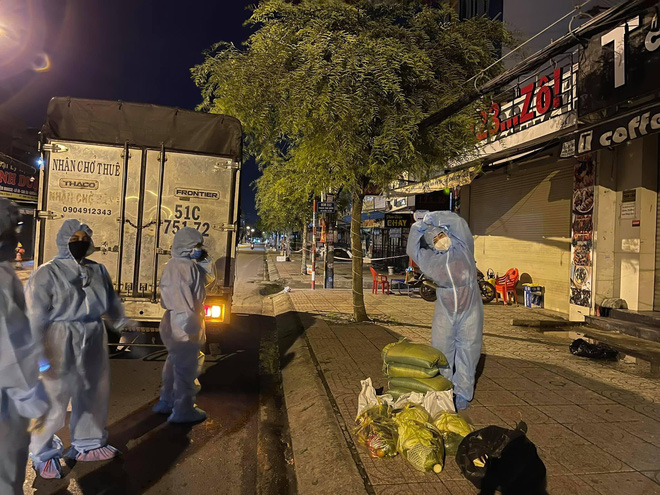 Chia sẻ chính thức từ đại diện Phi Nhung: Nghĩ 21 ngày chị có thể ra viện, nhiều lúc bi quan nhưng chị rất kiên cường chiến đấu-4