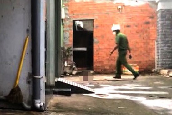 Điều tra vụ thi thể lìa đầu trong khu dân cư ở TP.HCM