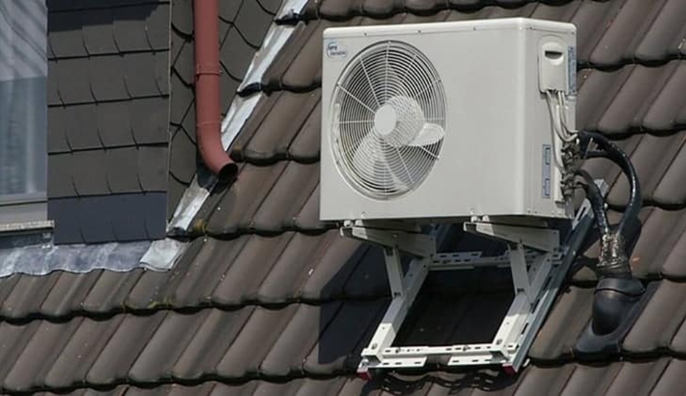 Cục nóng điều hòa thường lắp bên ngoài có cần che mưa nắng không, chuyên gia giải thích-2