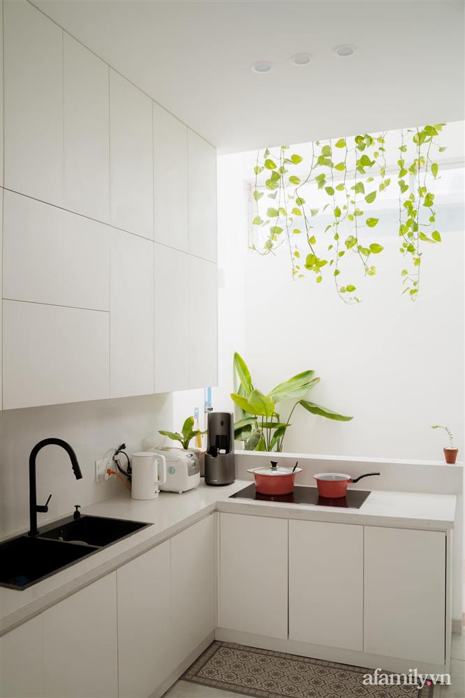 Căn nhà phố màu trắng gọn xinh ấm cúng của cặp vợ chồng trẻ Đà Nẵng có chi phí hoàn thiện 1,4 tỷ đồng-6