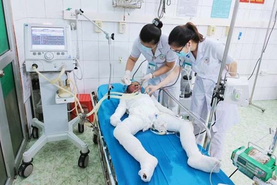 Kinh hoàng: Chồng sát hại vợ rồi tẩm xăng chết cùng 2 con nhỏ ở Tuyên Quang