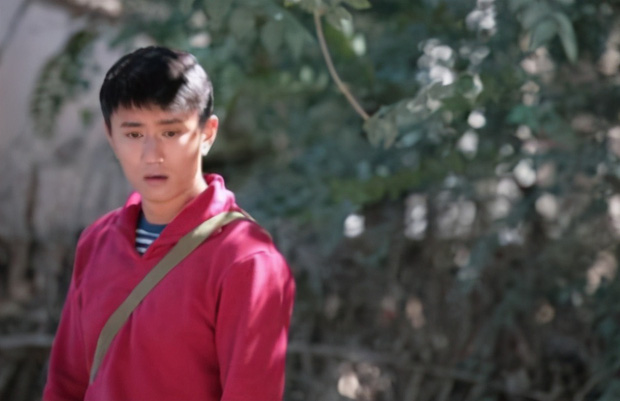 Diễn viên nhí khét tiếng một thời lớn lên đi nhặt rác kiếm sống, tán gia bại sản vì quen được bố mẹ nuông chiều-3