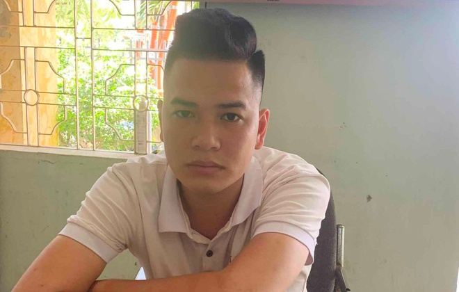 Triệu tập nam thanh niên xịt hơi cay vào mắt nữ sinh-1