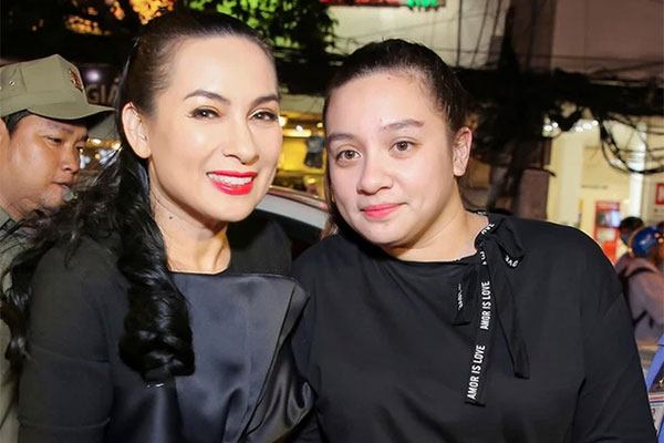 Ê kíp Phi Nhung thông báo chính xác về thời gian nữ ca sĩ trút hơi thở cuối cùng, tiết lộ chuyện chưa tiêm vắc xin-2