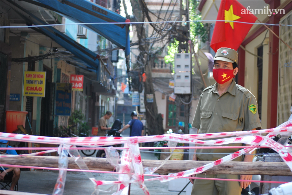 Hà Nội: Phong tỏa chợ cóc ở Hà Đông nơi ca dương tính SARS-CoV-2 từng tới mua thịt-6