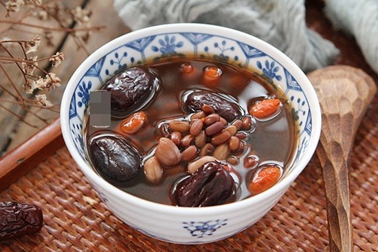 Trời lạnh, phụ nữ thông minh thường uống món 