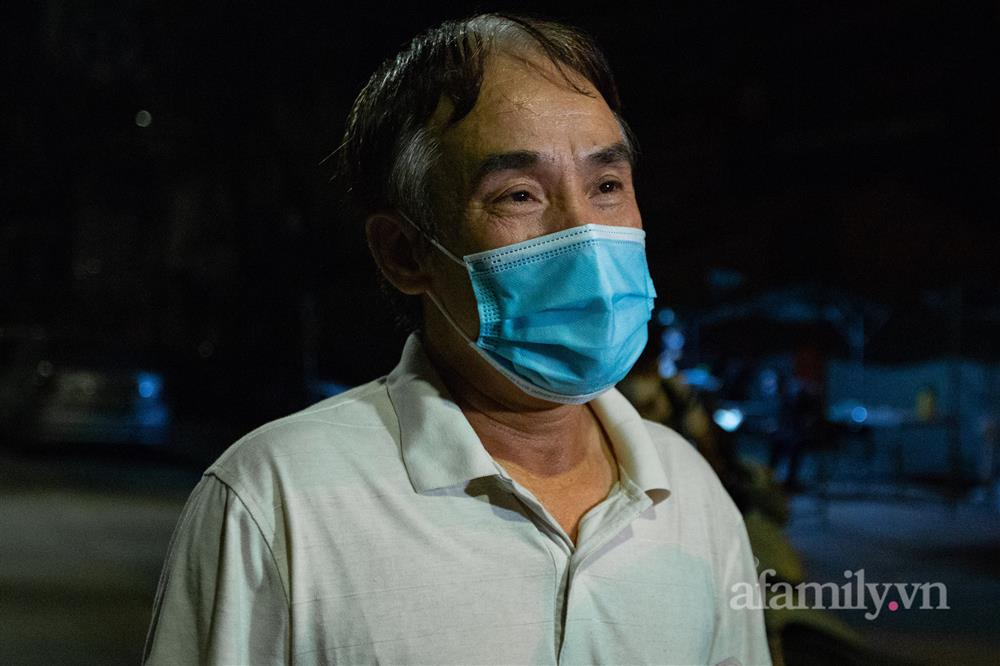 Hà Nội dỡ bỏ phong tỏa ổ dịch Thanh Xuân Trung, đón người dân về nhà sau hơn 1 tháng cách ly y tế-11