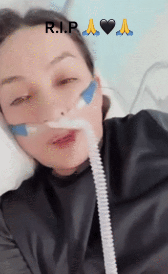 Hé lộ những hình ảnh cuối cùng của Phi Nhung khi điều trị Covid-19: Đeo ống thở nhưng vẫn lạc quan hát tặng khán giả-1