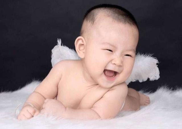 Dấu hiệu trên khuôn mặt chỉ ra trẻ là thiên tài: Nhận biết càng sớm càng nhiều cơ hội giúp trẻ phát triển nổi bật-2