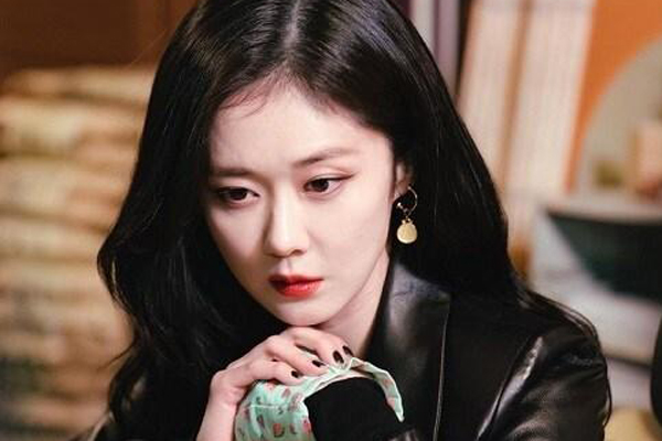 Jang Nara massage mặt 10 phút/ngày để chống lão hóa-9