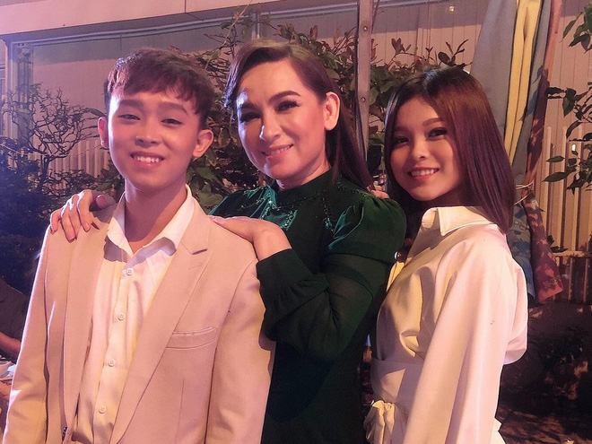 23 người con của Phi Nhung gồm những ai và sống thế nào trước khi mẹ nuôi qua đời?-6