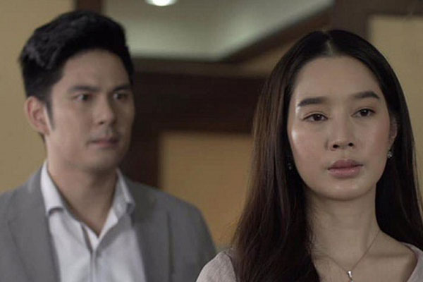 Về quê thăm mẹ vợ bị tai nạn, anh chồng vô tình nghe được cuộc nói chuyện lúc nửa đêm mà chết lặng-2