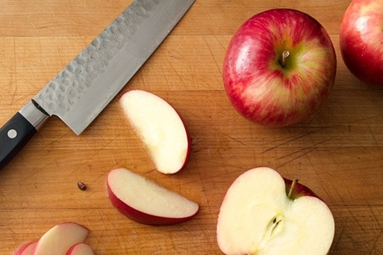 Mẹo giúp trái cây không chuyển màu nâu sau khi cắt