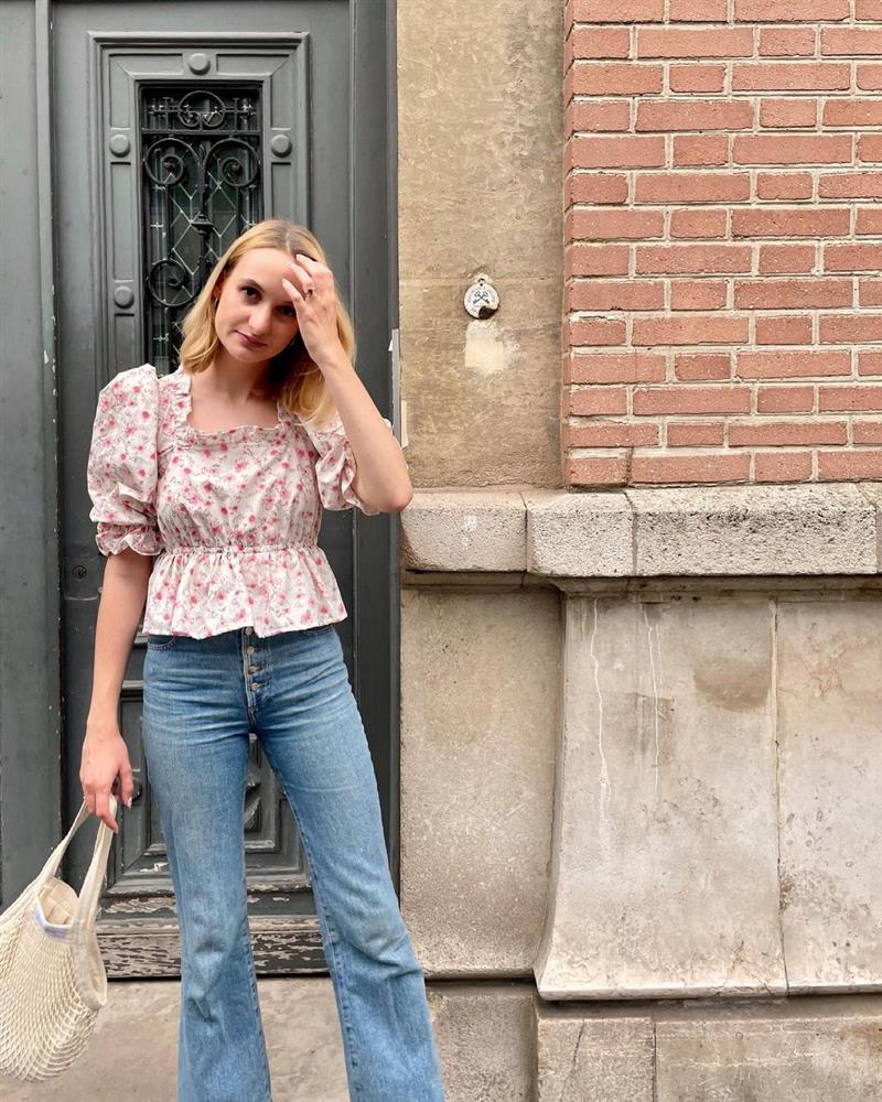 Nàng người Pháp nghiện váy gợi ý một loạt công thức xinh tươi, lãng mạn để chị em mặc đẹp suốt 4 mùa-1