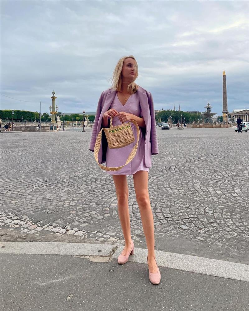 Nàng người Pháp nghiện váy gợi ý một loạt công thức xinh tươi, lãng mạn để chị em mặc đẹp suốt 4 mùa-22